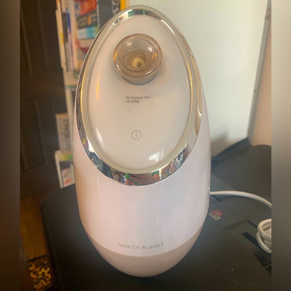 Vanity Planet Facial Steamer - White